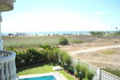 Apartamento en 1ª linea de playa en Guadalmar. ( Torremolinos ) Ref : 418 Apartamento en 1ª linea de playa en Guadalmar. ( Torremolinos ) Ref : 418